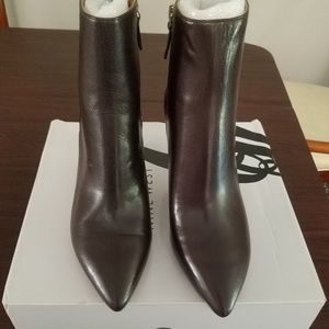Nine West Dk brown sz 9 leather bootie